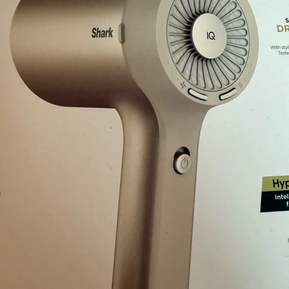 Shark hair dryer - Hyper air - Picture 3 of 12